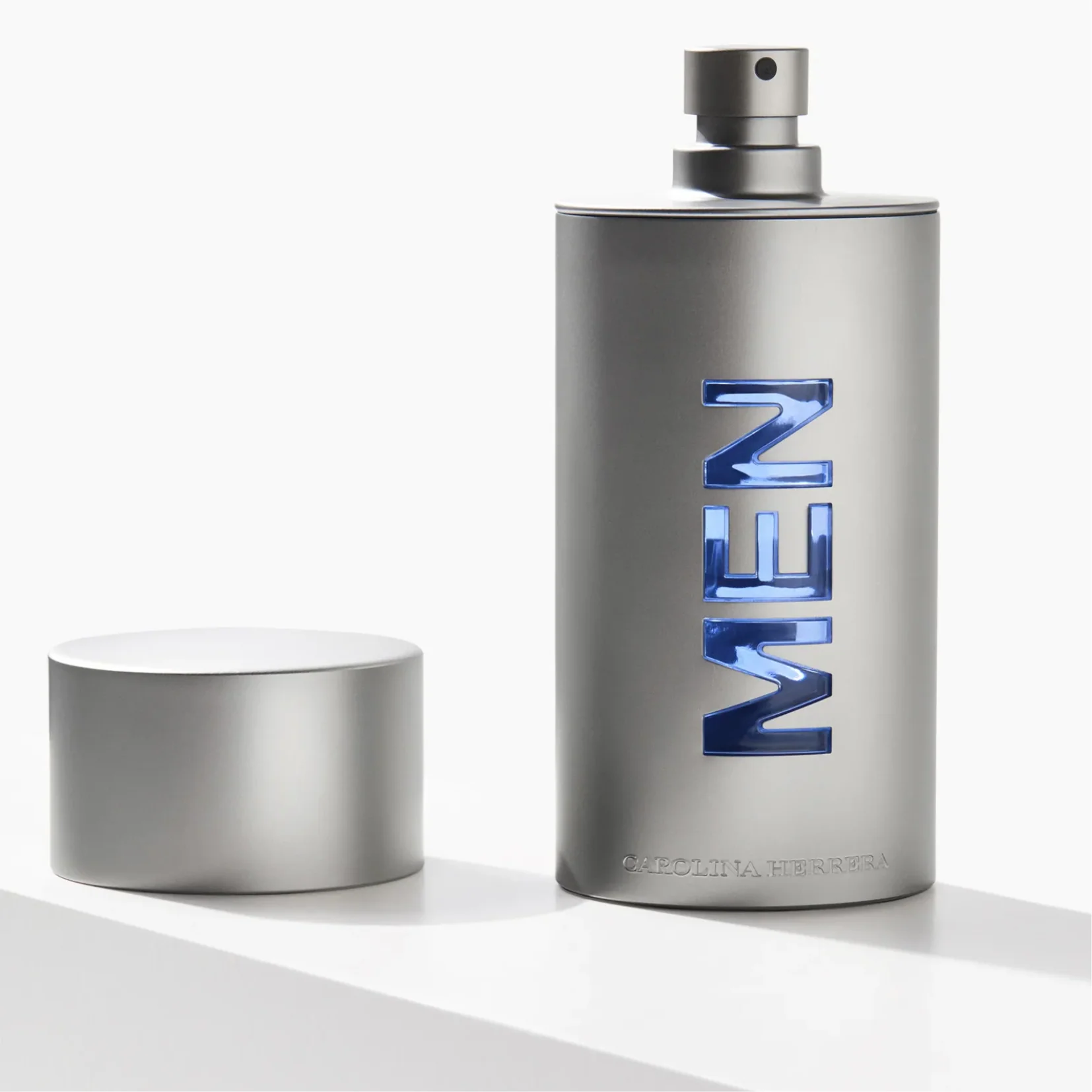 Carolina Herrera 212 NYC Eau de Toilette for Men