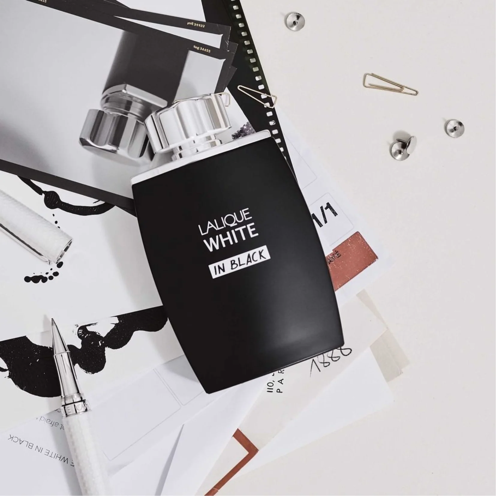 Lalique White in Black Eau de Parfum for Men - Image 3