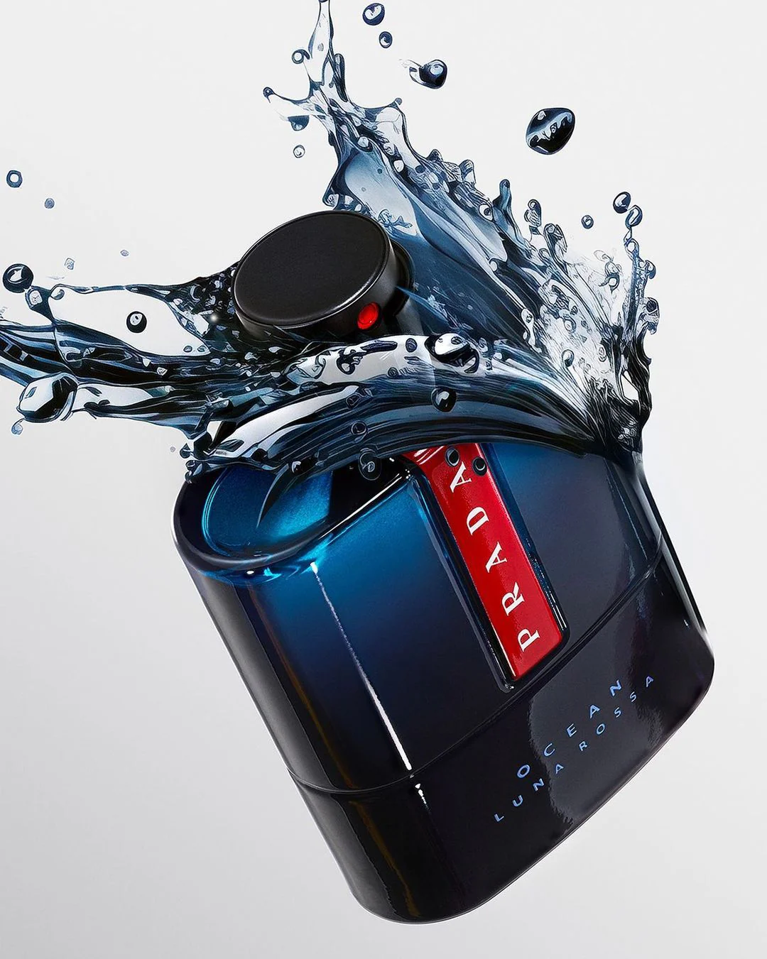 Prada Luna Rossa Ocean Eau de Toilette for Men - Image 2